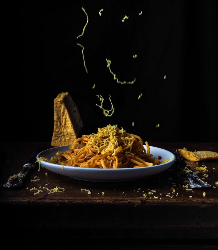 Plant-based parmesan style